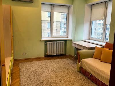 квартира за адресою Микільсько-Слобідська вул., 6Б