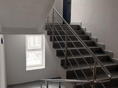 квартира за адресою Виноградна вул., 175