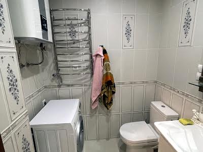 квартира за адресою Соснова вул., 5