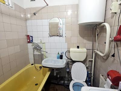 квартира за адресою Щаслива вул., 5
