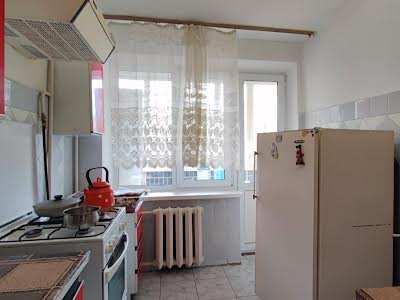 квартира за адресою Шовкуненка вул., 5
