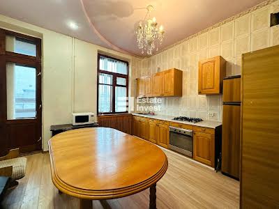 квартира по адресу Тринклера ул., 20