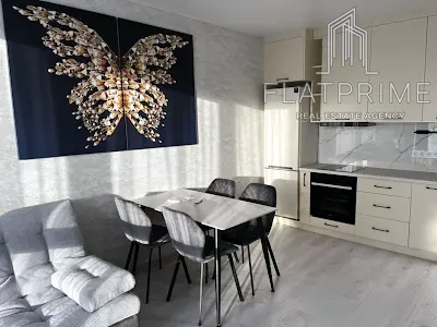 квартира за адресою Родини Крістерів вул., 16
