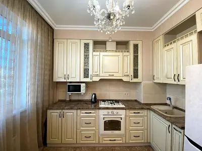 квартира за адресою Олексія Вадатурського вул., 16/1