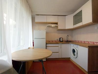 квартира по адресу Зои Гайдай ул., 6