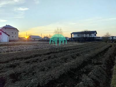 ділянка за адресою Лісова вул., 15