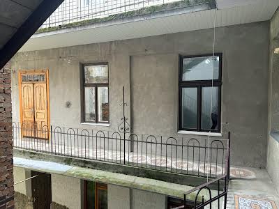 квартира за адресою Підвалля вул., 3