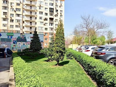 квартира по адресу Радужный массив ул., 16