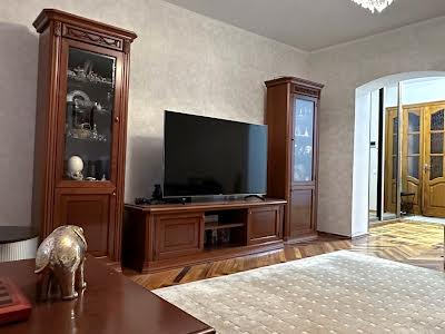 квартира за адресою Старонаводницька вул., 4-Б
