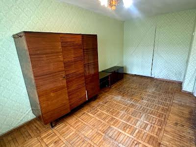 квартира за адресою Космонавтів просп., 78