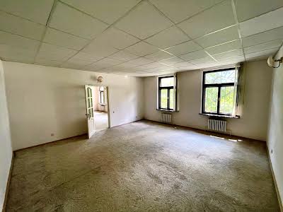 квартира за адресою Базарна вул., 4
