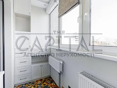 квартира за адресою Андрія Верхогляда вул. (Михайла Драгомирова), 2-А