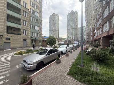 квартира за адресою Михайла Максимовича вул. (Онуфрія Трутенка), 3-Г