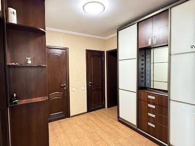 квартира по адресу Миру ул., 40