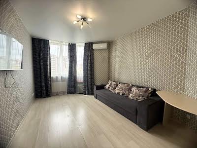 квартира за адресою Боголюбова вул., 36