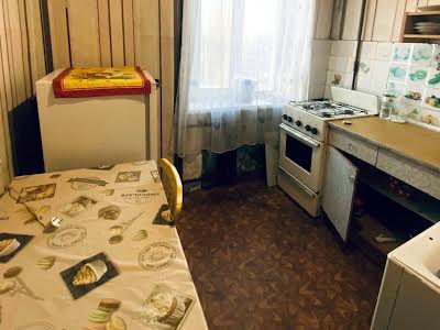 квартира за адресою Дніпро, Богдана Хмельницького просп. (Героїв Сталінграда), 6