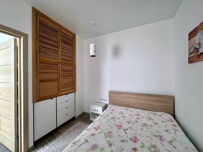 квартира по адресу Салютная ул., 2