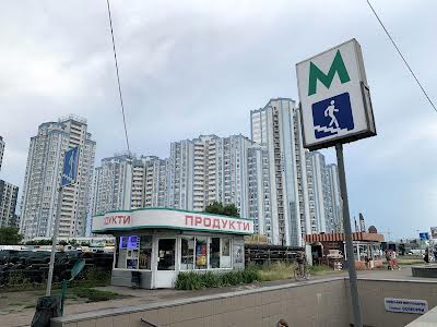 квартира за адресою Дніпровська набережна вул., 26