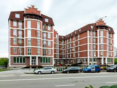 квартира за адресою Дмитра Луценка, 2в