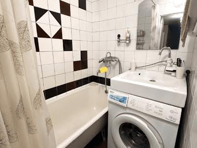 квартира по адресу Науки просп., 27