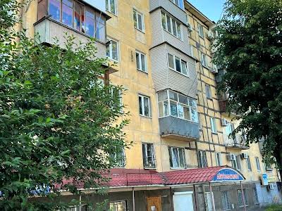 квартира за адресою В'ячеслава Чорновола вул. (Юрія Савченка), 96