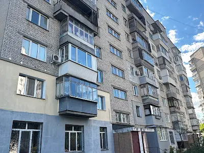 квартира за адресою Новопирогівська вул., 25