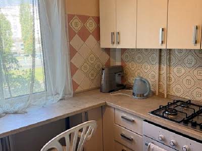 квартира за адресою Небесної Сотні просп. (Маршала Жукова), 85