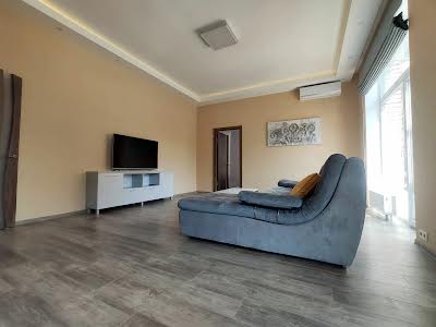 квартира по адресу Південна, 8Г