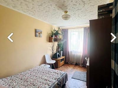 квартира за адресою Івана Величковського вул., 42
