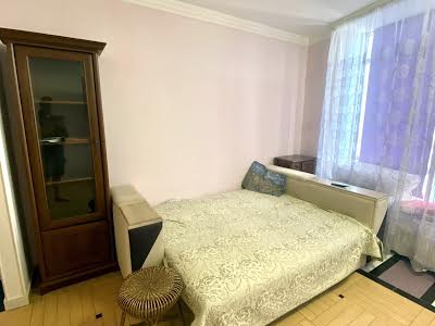 квартира по адресу Николая Ушакова ул., 1-В