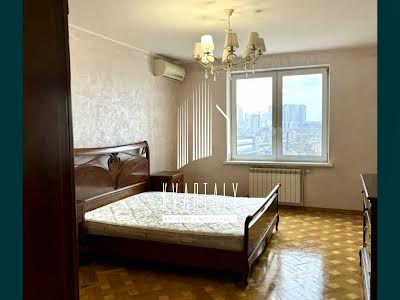 квартира за адресою Феодосійський пров., 14