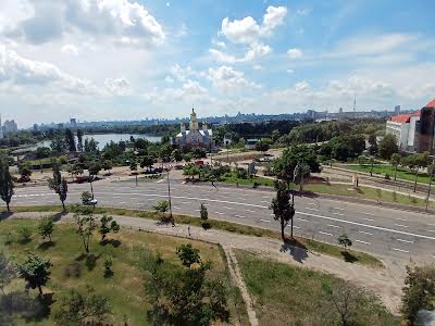 квартира по адресу Героев Полка 