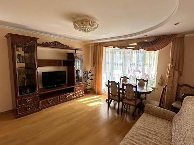 квартира по адресу Хоткевича, 8