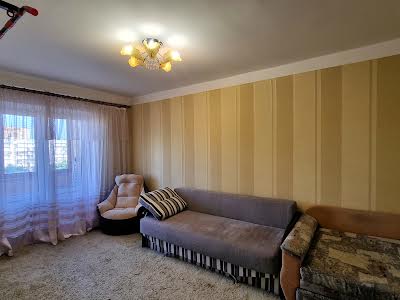 квартира за адресою Івана Миколайчука вул. (Серафимовича), 6