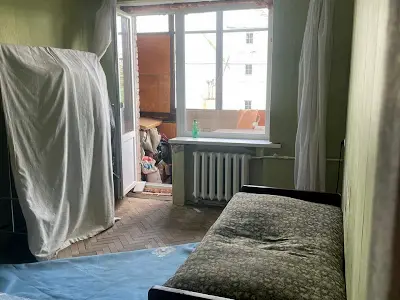 квартира за адресою Набережно-Хрещатицька вул., 33