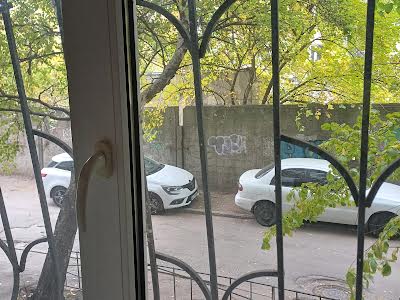 квартира за адресою Дніпро, Кирила Осьмака вул., 49