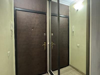 квартира за адресою Андрія Верхогляда вул. (Михайла Драгомирова), 6-Б