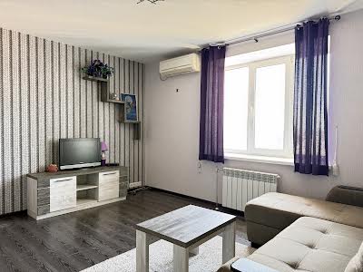 квартира за адресою Богдана Хмельницького бульв., 6