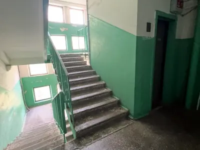 квартира за адресою Автозаводська вул., 17