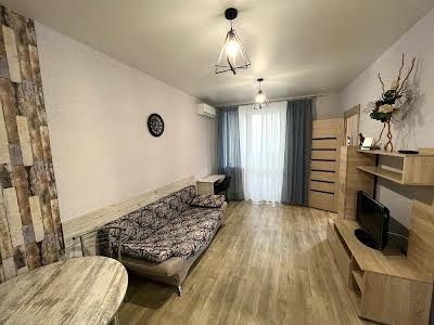 квартира за адресою Качанівська вул., 17