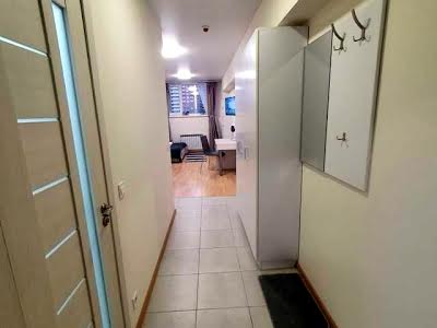 квартира за адресою Машинобудівна вул., 41