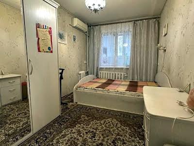 квартира за адресою Калинова вул., 53