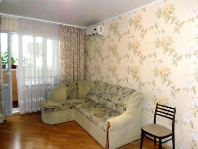 квартира по адресу Композитора Лятошинского ул., 2