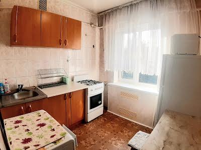 квартира за адресою Академіка Білецького вул., 5б