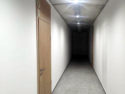 квартира по адресу Героев Майдана ул., 1
