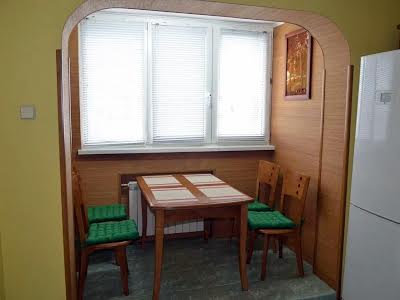 квартира за адресою Оболонська пл. (Дружби Народів СРСР), 3