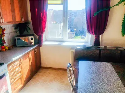 квартира за адресою Івана Величковського вул., 10