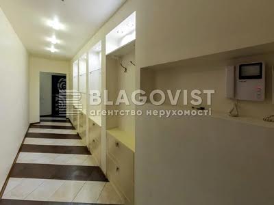 квартира по адресу Урловская ул., 19