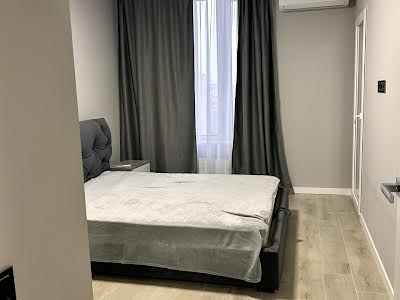 квартира за адресою Дніпровська набережна вул., 20А
