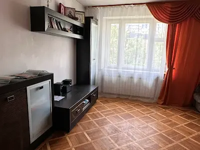 квартира за адресою Анни Ахматової вул., 3-А